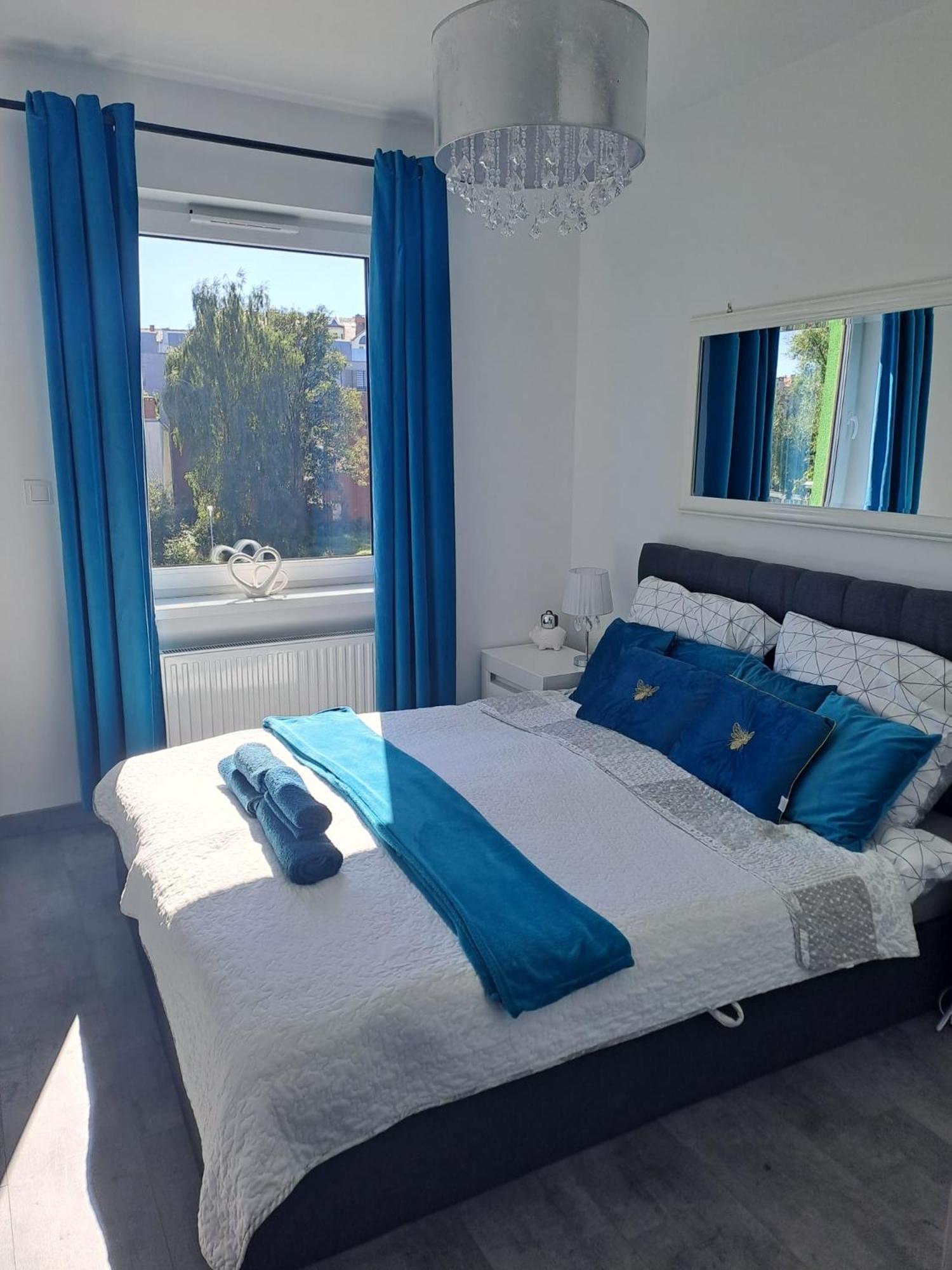 Apartament Sloneczny Apartment Jelenia Gora Luaran gambar